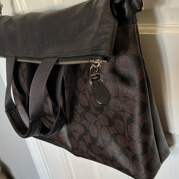 Coach Charles foldover bag - Picture 7 of 16